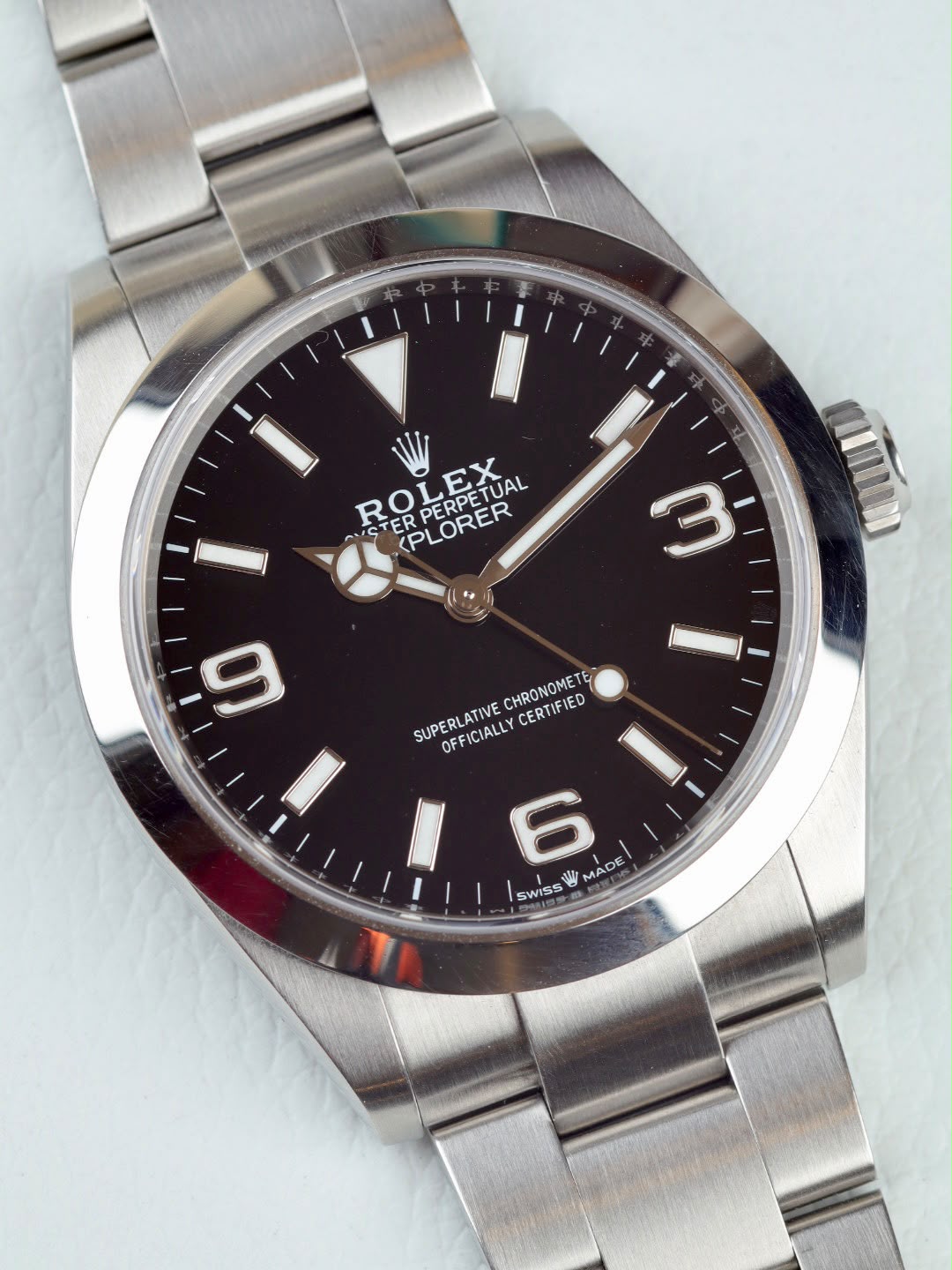 WhatsApp Image 2026-10-04 at 12.57.30 PM (3) Rolex Explorer 40 Referencia 224270 – 40 mm - Imagen 1